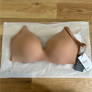 NWT Knix Wingwoman Bra Size 5 (38 C-D)